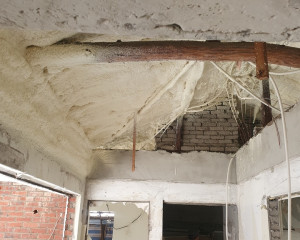 시골집 지붕 단열공사 – 연질우레탄폼…