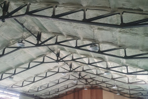 택배물류창고 천장 경질우레탄폼 단열시공 – 완벽한 단열성능으로 냉난방비 절감 실현