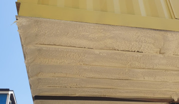 컨테이너를 사무실이나 작업공간으로 활용하는 현장이 늘어나면서 가장 많이 발생하는 문제가 바로 바닥 냉기와 단열 문제입니다. 특..